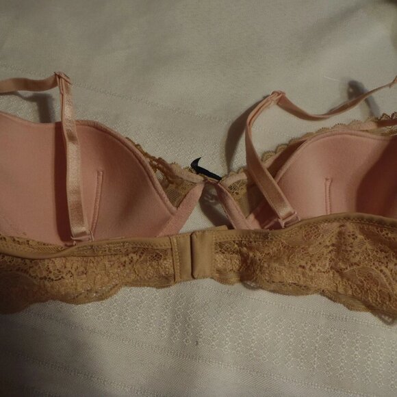 COSMOPOLITAN 36B Choice Underwire Lace Dot Convertible Straps Bra NWT - Picture 6 of 7